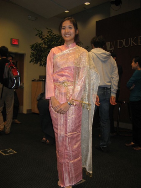2008 International Week - Fashion Show: Beautiful Thai costume
